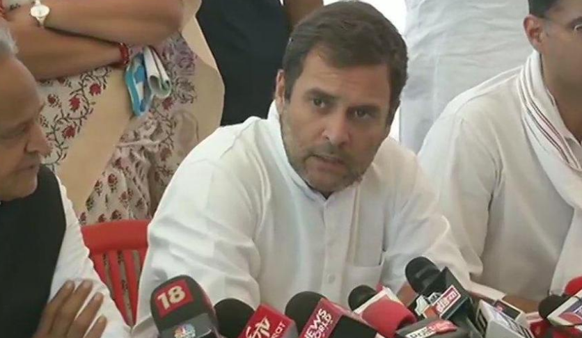 ಆಲ್ವಾರ್ ಅತ್ಯಾಚಾರ ಸಂತ್ರಸ್ತೆಯನ್ನು ಭೇಟಿಯಾದ ರಾಹುಲ್