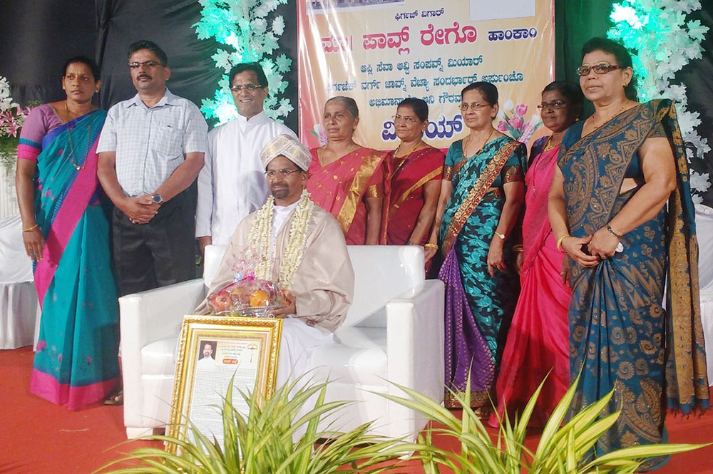 ಪಾಂಬೂರು ಚರ್ಚ್‌ನ ಧರ್ಮಗುರುಗಳಿಗೆ ಸನ್ಮಾನ, ಶುಭವಿದಾಯ