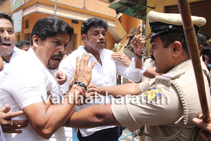 ಬಿಬಿಎಂಪಿ ಉಪ ಚುನಾವಣೆ: ಜೆಡಿಎಸ್-ಬಿಜೆಪಿ ಕಾರ್ಯಕರ್ತರ ನಡುವೆ ಮಾರಾಮರಿ