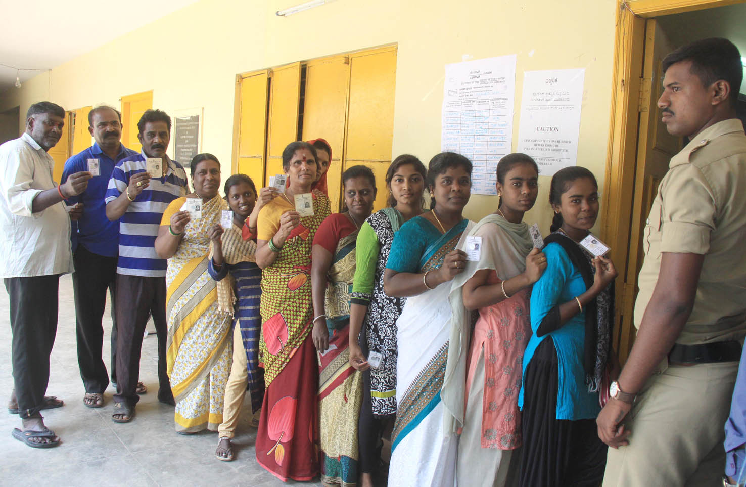 ನಗರ ಸ್ಥಳೀಯ ಸಂಸ್ಥೆಗಳ ಚುನಾವಣೆ: ಶಾಂತಿಯುತ ಮತದಾನ