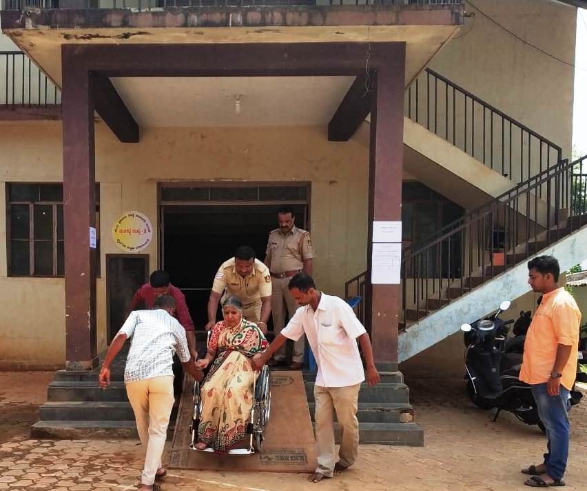 ಚಿಕ್ಕಮಗಳೂರಿನಲ್ಲಿ ಸ್ಥಳೀಯ ಸಂಸ್ಥೆಗಳ ಚುನಾವಣೆ ಶಾಂತಿಯುತ: ಶೇ.74ರಷ್ಟು ಮತದಾನ