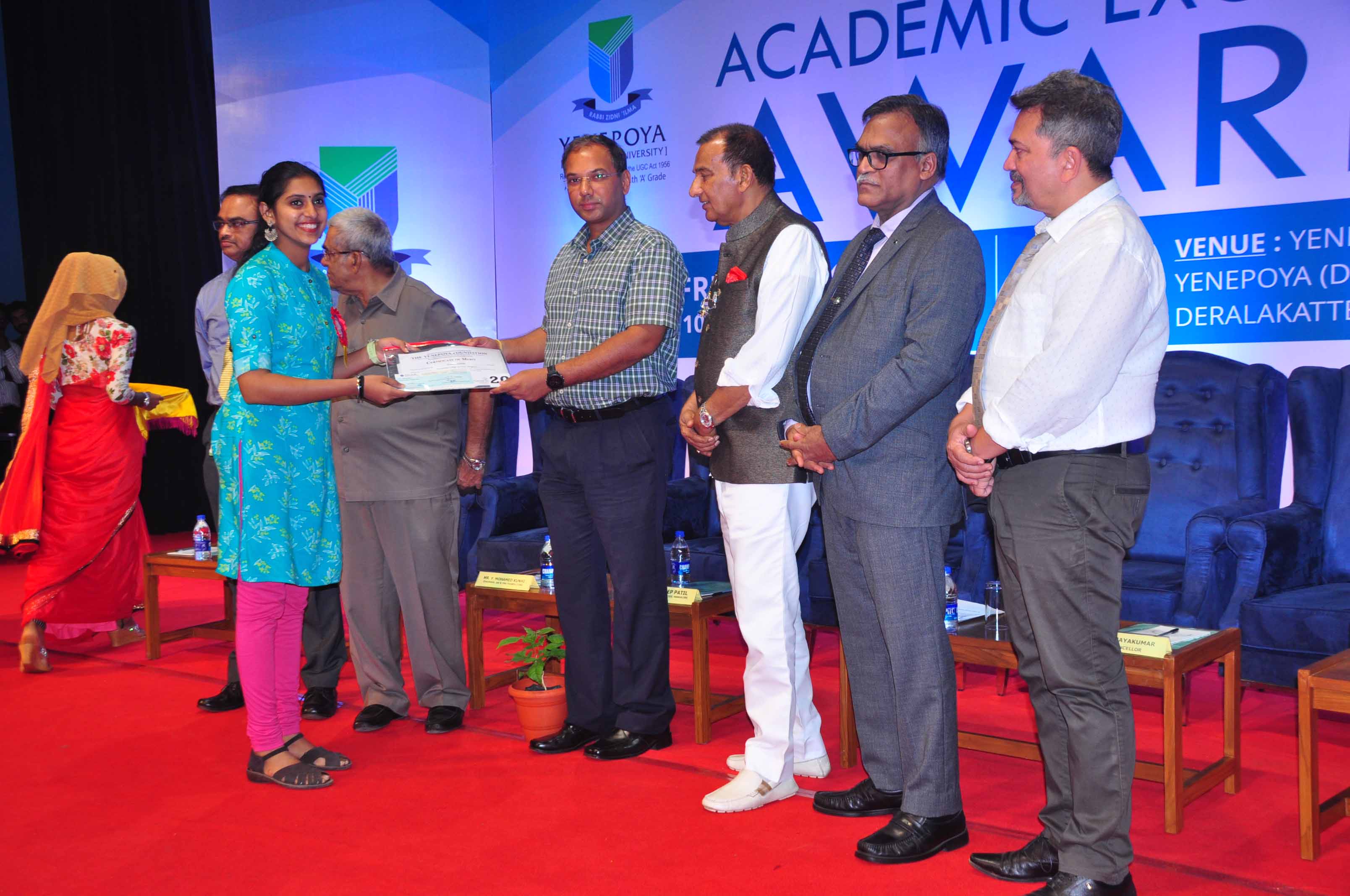 ಯೆನೆಪೋಯ: ಪ್ರತಿಭಾ ಪುರಸ್ಕಾರ ಸಮಾರಂಭ