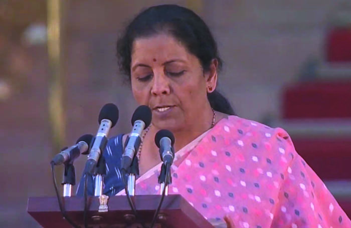 ದಕ್ಷ ಮಹಿಳೆ ನಿರ್ಮಲಾ ಸೀತಾರಾಮನ್‌ಗೆ ಸಚಿವೆ ಸ್ಥಾನ