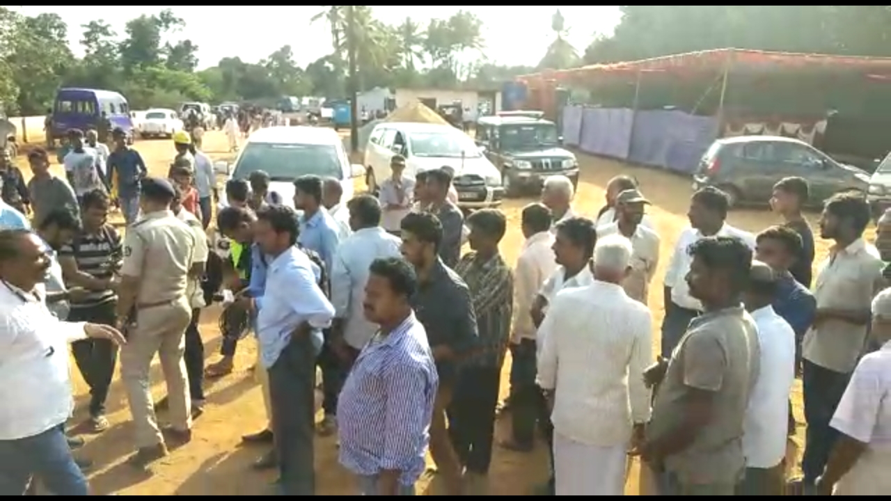 ಪೊಲೀಸ್ ಭದ್ರತೆಯಲ್ಲಿ ಶನಿವಾರವೂ ಮುಂದುವರಿದ ಸಿಎಂ ಕುಟುಂಬದ ಯಾಗ