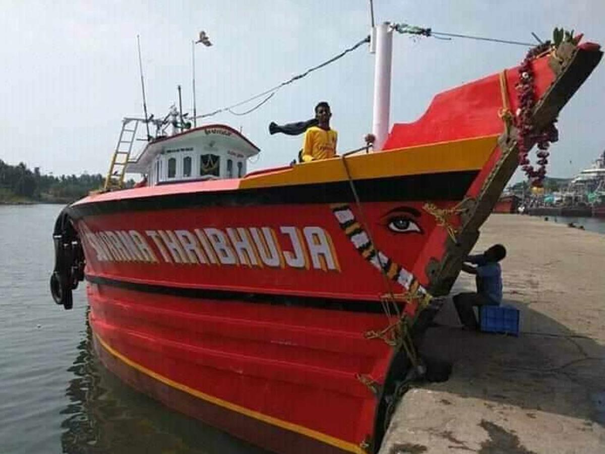 ಸುವರ್ಣ ತ್ರಿಭುಜ ಬೋಟ್ ಅವಶೇಷ ಪತ್ತೆ: ದೃಢಪಡಿಸಿದ ಕಾರವಾರ ನೌಕಸೇನೆ