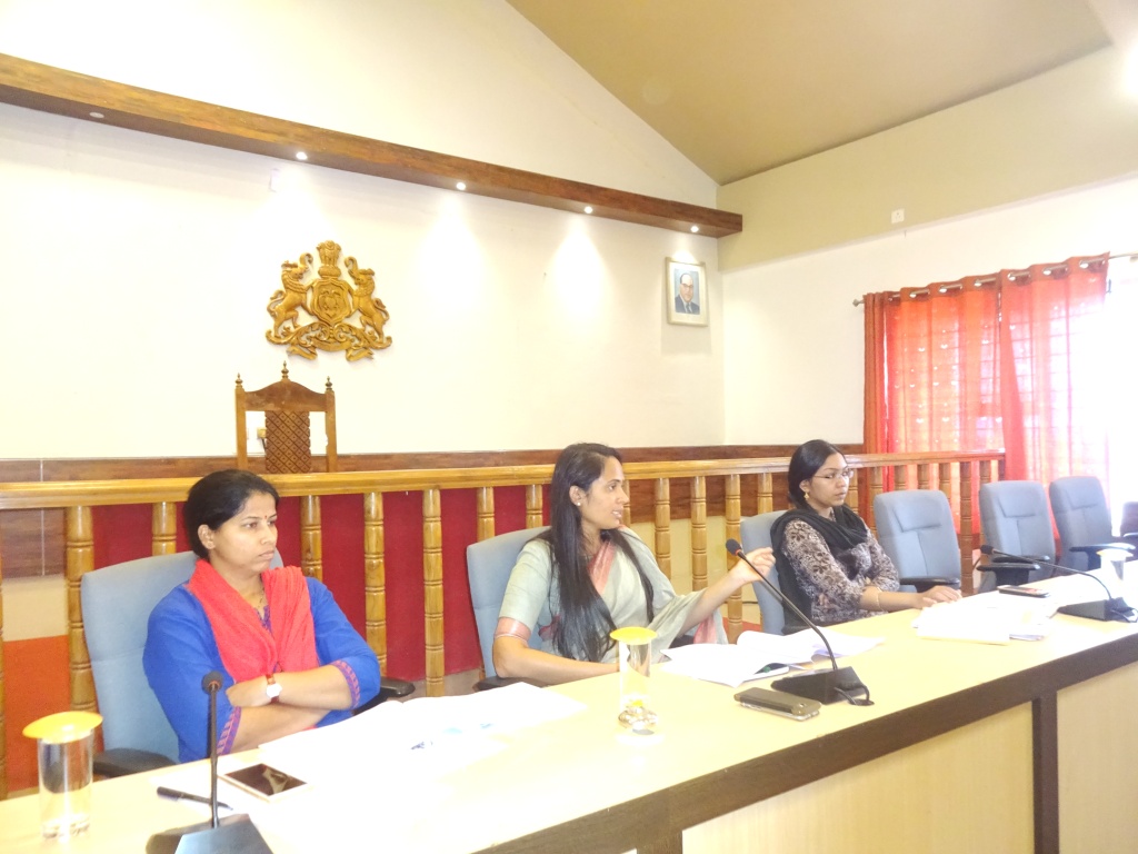 ಬಾಲ್ಯ ವಿವಾಹ ಪಿಡುಗು ನಿರ್ಮೂಲನೆ: ಹಾಡಿಗಳಲ್ಲಿ ಜಾಗೃತಿ ಮೂಡಿಸಲು ಕೊಡಗು ಜಿಲ್ಲಾಧಿಕಾರಿ ಸೂಚನೆ