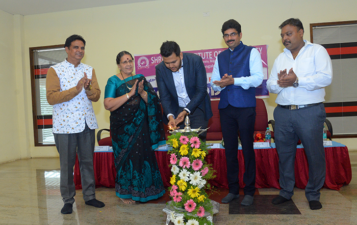 ಶ್ರೀದೇವಿ ಕಾಲೇಜಿನಲ್ಲಿ ‘ಸಂಶೋಧನ್’ ಪ್ರೊಜೆಕ್ಟ್ ಮಾದರಿ ಪ್ರದರ್ಶನ