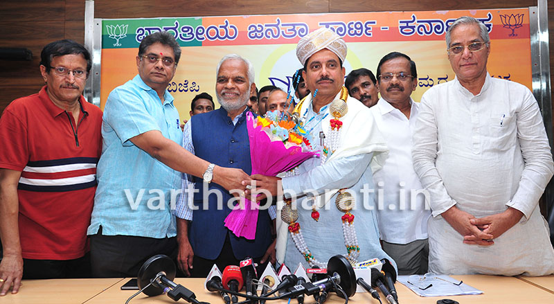 ಕೇಂದ್ರದ ನೂತನ ಸಚಿವರಿಗೆ ರಾಜ್ಯದಲ್ಲಿ ಅದ್ದೂರಿ ಸ್ವಾಗತ