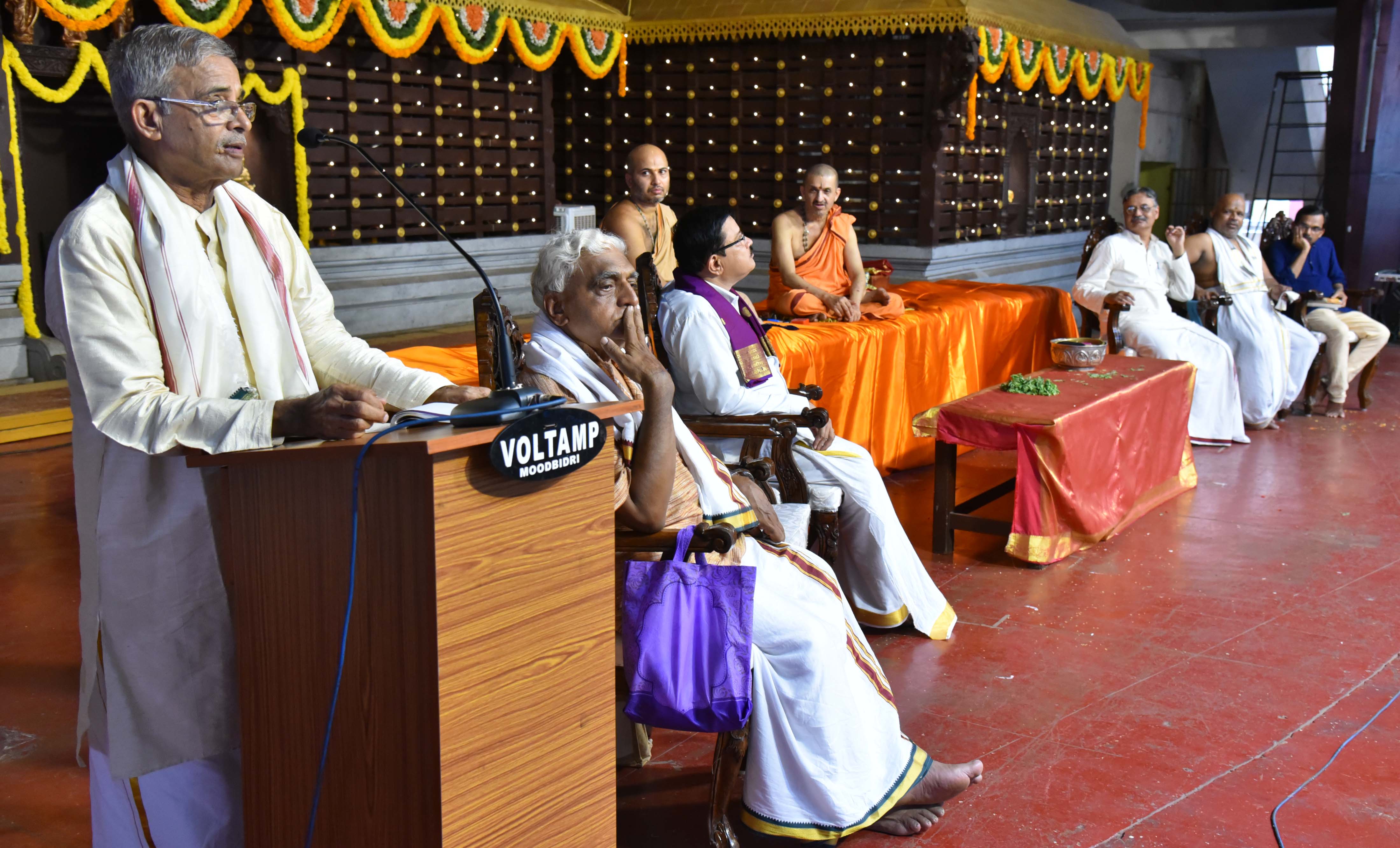 ಸರಕಾರದಿಂದ ದಾಸಸಾಹಿತ್ಯ ನಿರ್ಲಕ್ಷ: ಪ್ರೊ.ಎ.ವಿ.ನಾವಡ