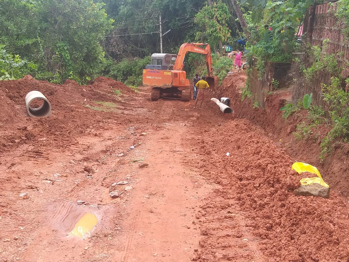 ಪ್ರತಿಭಟನೆಗೆ ಮಣಿದ ಪಂಚಾಯತ್: ಅನಿಲಕೋಡಿ ರಸ್ತೆ ದುರಸ್ತಿ