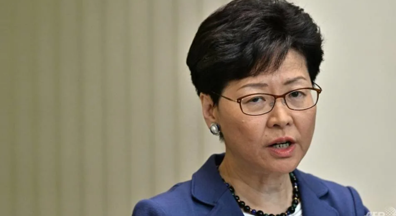 ಬೃಹತ್ ಪ್ರತಿಭಟನೆಗಳಿಗೆ ಮಣಿದ ಹಾಂಕಾಂಗ್ ಆಡಳಿತ: ಗಡಿಪಾರು ಮಸೂದೆ ಅಮಾನತು