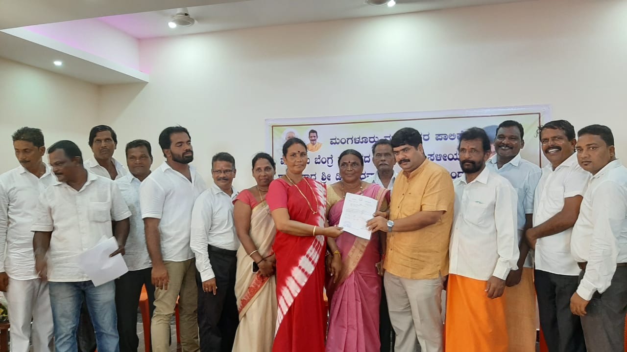 ಬೆಂಗ್ರೆಯಲ್ಲಿ ಡೋರ್ ನಂಬ್ರ ನೀಡುವ ಕಾರ್ಯಕ್ರಮಕ್ಕೆ ಶಾಸಕ ವೇದವ್ಯಾಸ ಕಾಮತ್ ಚಾಲನೆ