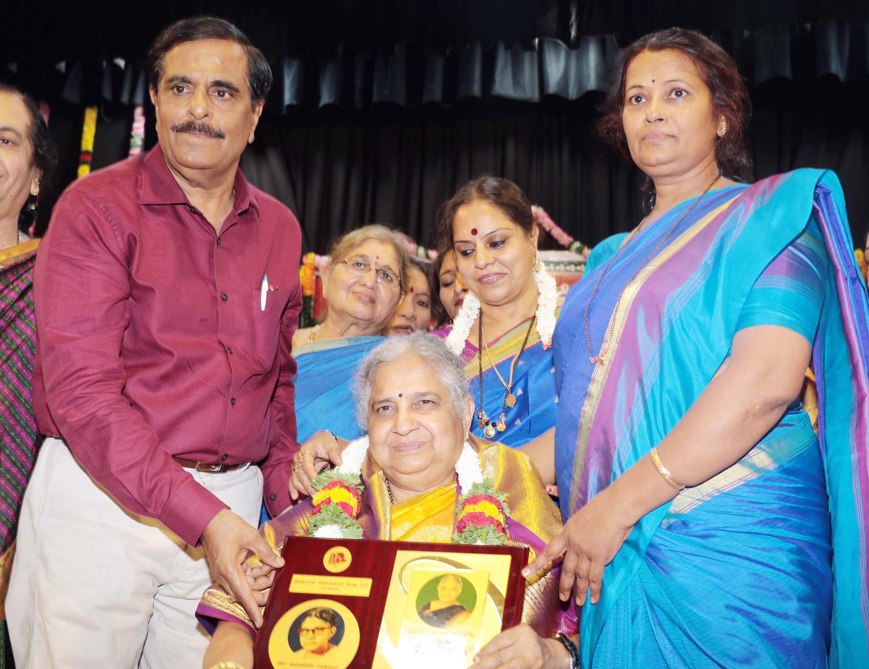 ಒತ್ತಡ ನಿವಾರಣೆಗಾಗಿ ಸಾಹಿತ್ಯ ರಚಿಸುತ್ತೇನೆ: ಇನ್ಫೋಸಿಸ್ ಮುಖ್ಯಸ್ಥೆ ಸುಧಾಮೂರ್ತಿ