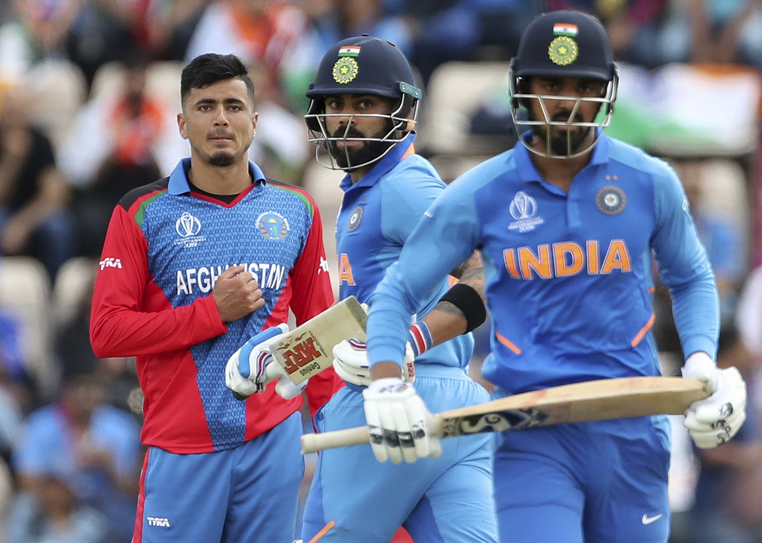 ವಿಶ್ವಕಪ್: ಕೊಹ್ಲಿ ಅರ್ಧಶತಕ, ಭಾರತ 224/8