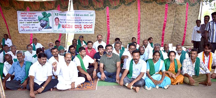 ಮುಂದುವರೆದ ರೈತರ ಧರಣಿ: ಹಲವು ಸಂಘಟನೆಗಳ ಬೆಂಬಲ