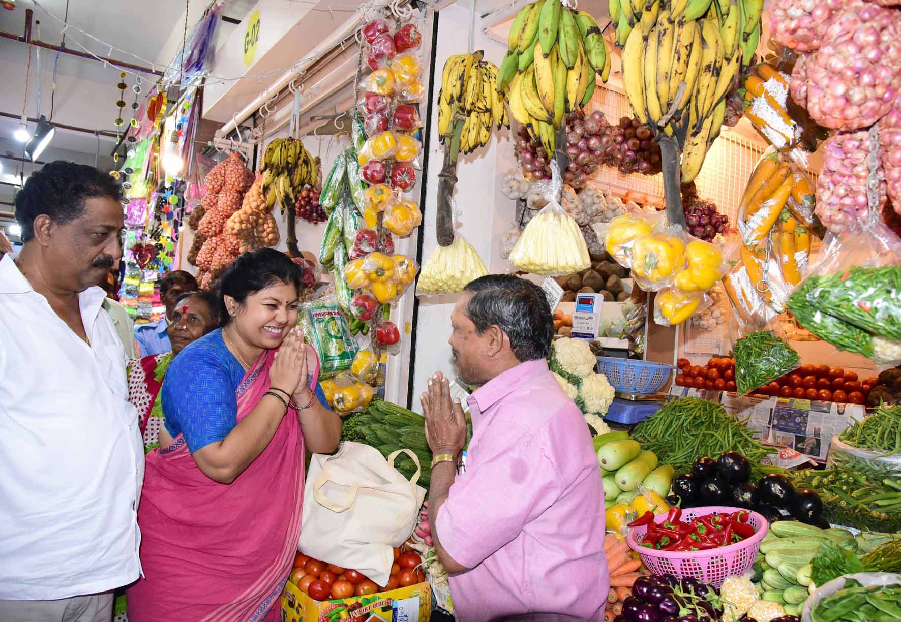 ಪಾಸ್ಟಿಕ್ ಕೈಚೀಲ ಬಳಸದಂತೆ ಶಾಸಕಿ ಸೌಮ್ಯಾರೆಡ್ಡಿ ಕರೆ