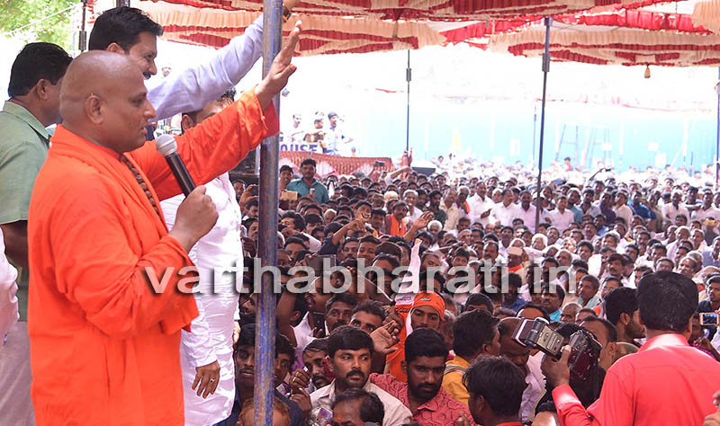 ‘ಶಾಸಕರು ರಾಜೀನಾಮೆ ಕೊಟ್ಟರೆ, ಮುಖ್ಯಮಂತ್ರಿ ಸಾಯುತ್ತಾರೆ’