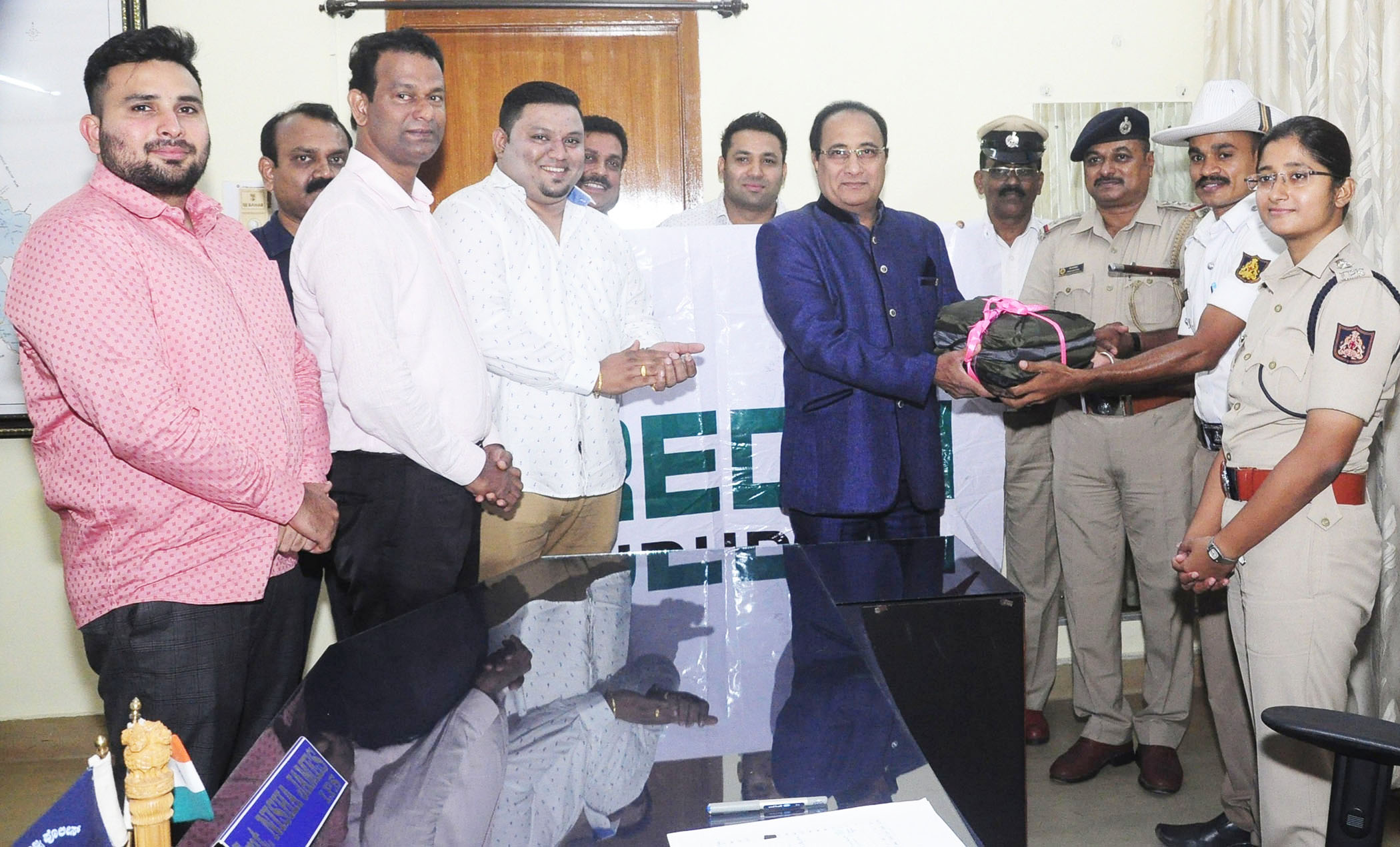 ರಾ. ಹೆದ್ದಾರಿಯಲ್ಲಿನ ಅನಧಿಕೃತ ಬಸ್ ನಿಲ್ದಾಣಗಳ ಪರಿಶೀಲನೆ: ಎಸ್ಪಿ