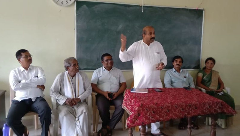 ಯಕ್ಷ ಶಿಕ್ಷಣ: ಪ್ರೌಢಶಾಲಾ ಮುಖ್ಯೋಪಾಧ್ಯಾಯರ ಸಭೆ