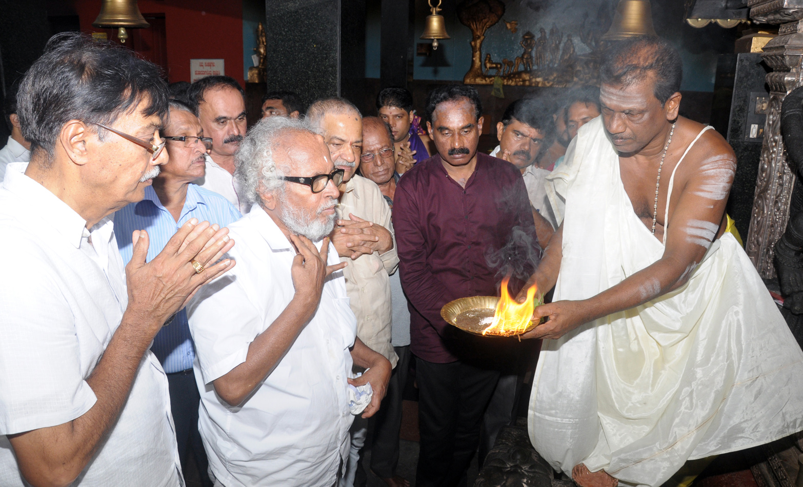 ಶಪಥ ಮುರಿದು ಕುದ್ರೋಳಿ ದೇವಸ್ಥಾನಕ್ಕೆ ಭೇಟಿ ನೀಡಿದ ಜನಾರ್ದನ ಪೂಜಾರಿ