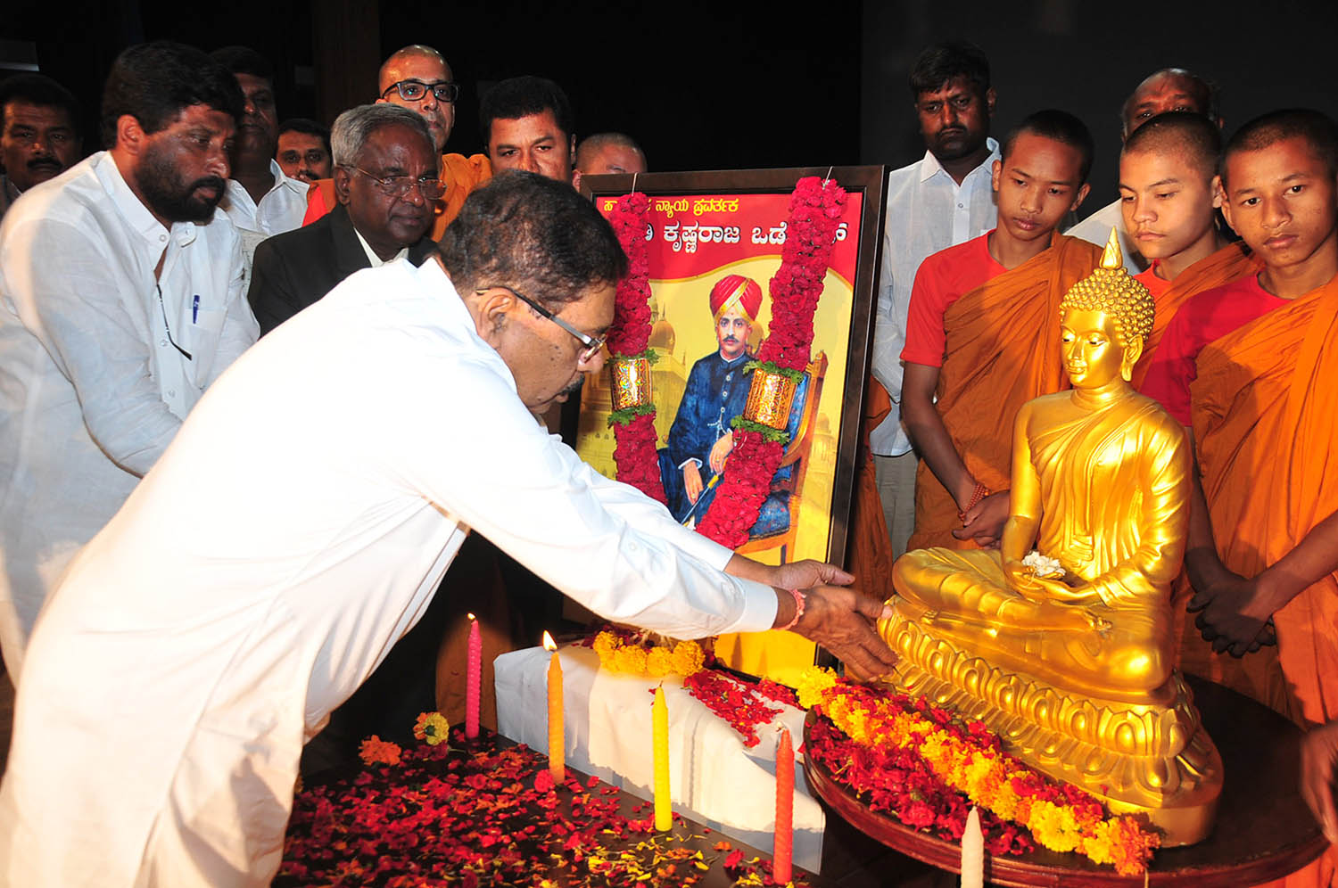 ದಲಿತರು ಹೋರಾಟ ನಿಲ್ಲಿಸಬಾರದು: ಡಾ.ಜಿ.ಪರಮೇಶ್ವರ್