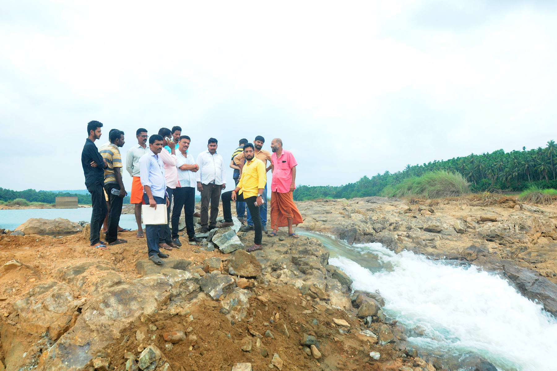 ಹೂಳು ತೆರವಿನಿಂದ ನೇತ್ರಾವತಿಯಲ್ಲಿ ಹರಿದ ನೀರು !