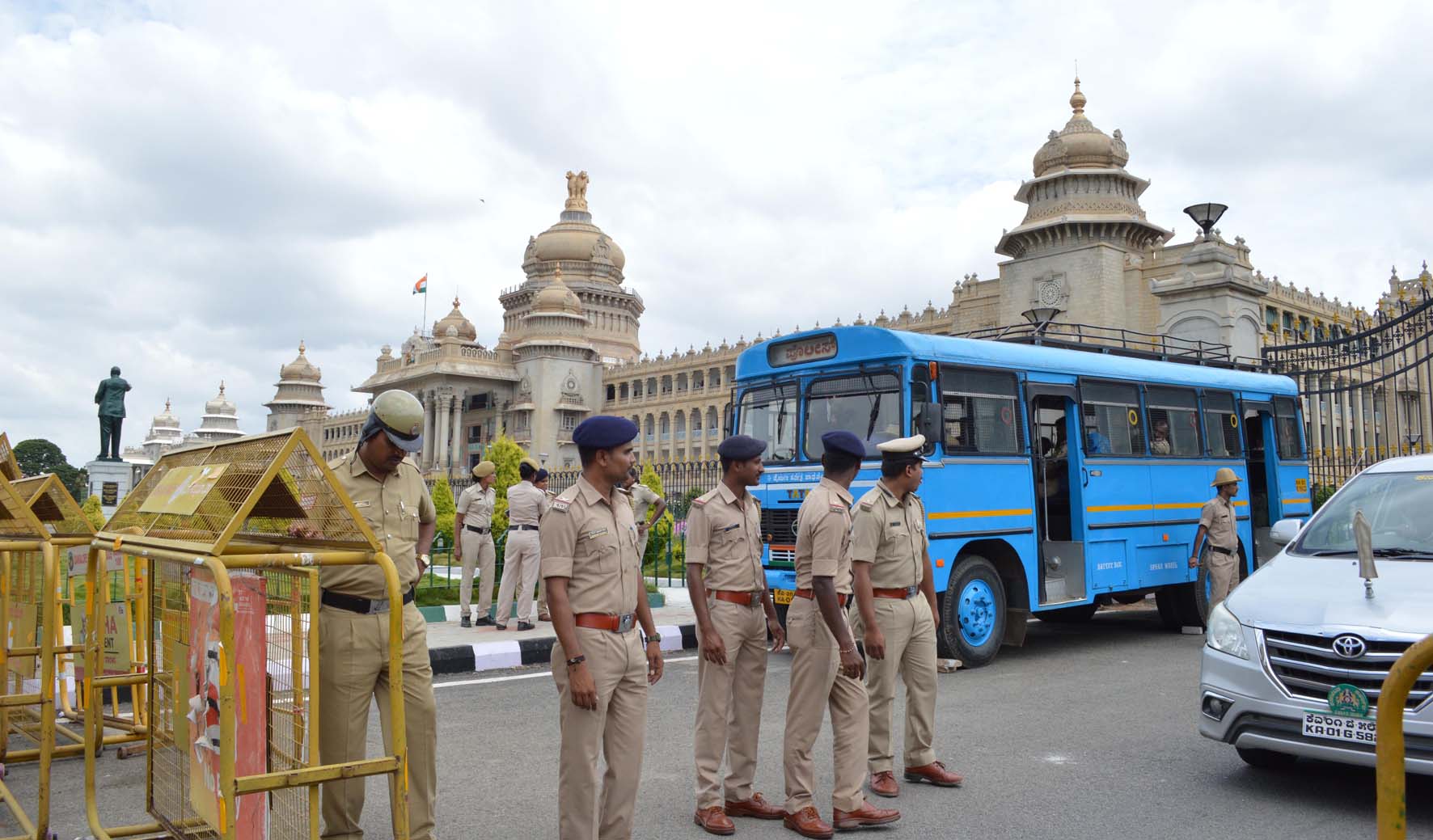 ನಾಳೆಯಿಂದ ವಿಧಾನ ಮಂಡಲ ಅಧಿವೇಶನ: ವಿಧಾನಸೌಧದ ಸುತ್ತಮುತ್ತ ನಿಷೇಧಾಜ್ಞೆ ಜಾರಿ