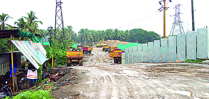 6 ಸಾವಿರ ರೂ.ಗೆ ಗುಣಮಟ್ಟದ ಮರಳು: ಸ್ಯಾಂಡ್ ಬಝಾರ್ ಮೂಲಕ ಮರಳು ವಿತರಣೆ ಆರಂಭ