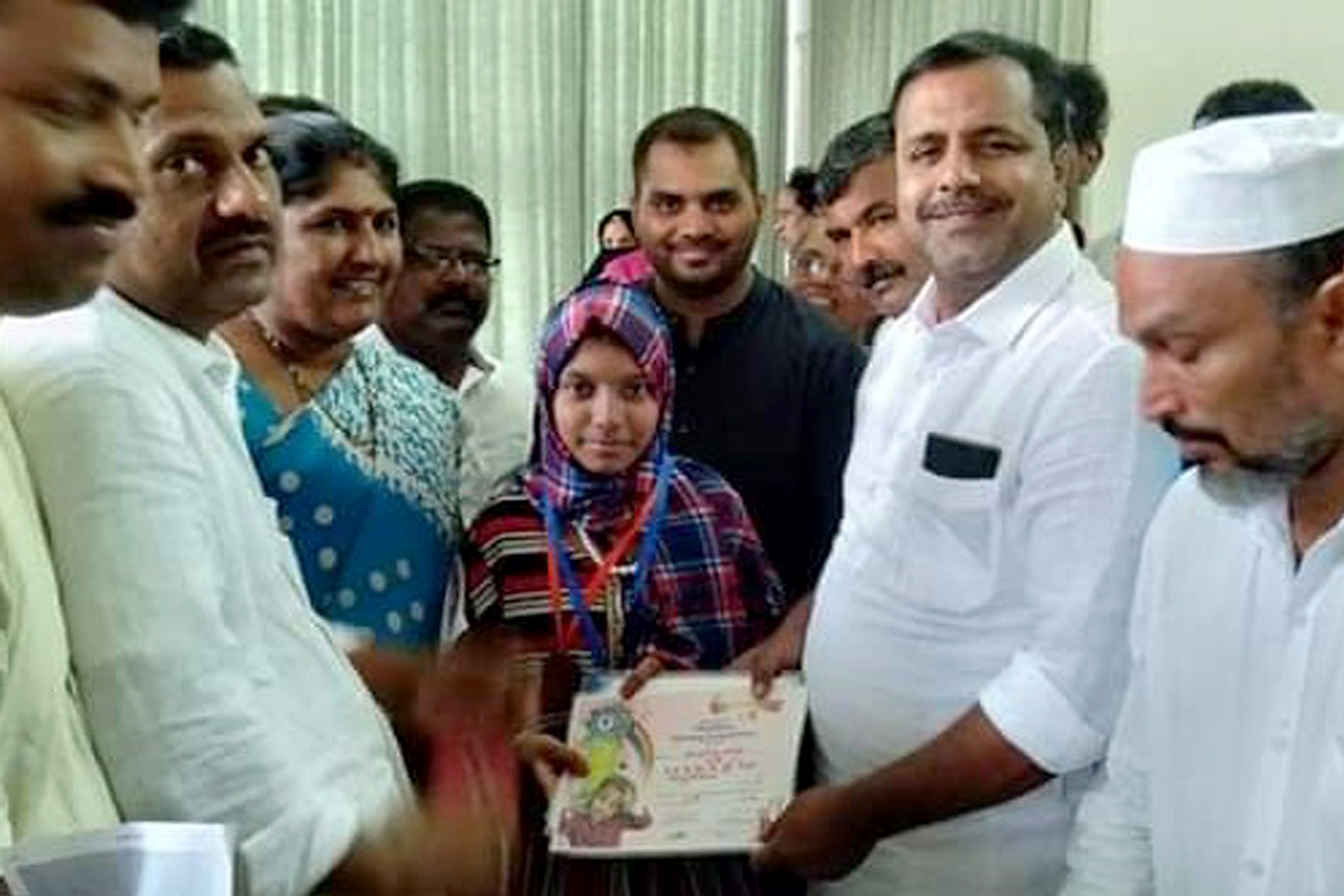 ಅಂತರಾಷ್ಟ್ರೀಯ ಮಟ್ಟದ ಚಿಂತನ ಡ್ರಾಯಿಂಗ್ ಸ್ಪರ್ಧೆ: ಗೋಳ್ತಮಜಲು ಶಾಲೆಯ ಮುಫ್ರೀನಾಗೆ ಚಿನ್ನ, ಬೆಳ್ಳಿ