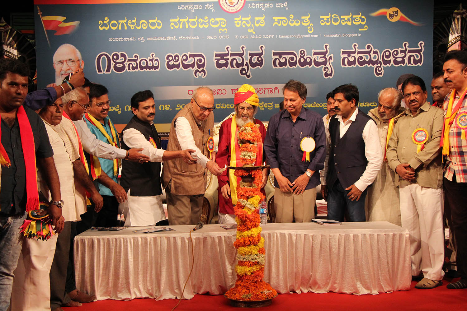 ರಾಷ್ಟ್ರೀಯ ಭಾಷಾ ನೀತಿ ಜಾರಿಯಾಗಲಿ: ಬರಗೂರು ರಾಮಚಂದ್ರಪ್ಪ