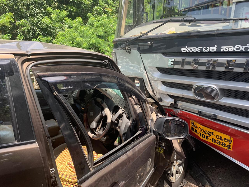 ಸುಳ್ಯ: ಬಸ್ - ಕಾರು ನಡುವೆ ಅಪಘಾತ; ಮಹಿಳೆ ಸೇರಿ ಮೂವರು ಮೃತ್ಯು