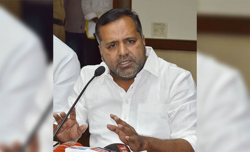 ನಮ್ಮ ಸಂಪರ್ಕದಲ್ಲಿಯೂ ಬಿಜೆಪಿ ಶಾಸಕರಿದ್ದಾರೆ: ಸಚಿವ ಯು.ಟಿ.ಖಾದರ್