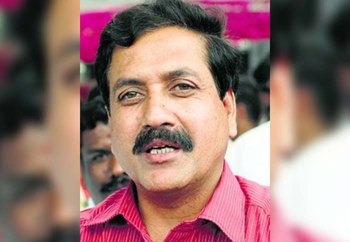 ಅತೃಪ್ತರ ಮನವೊಲಿಕೆ ಬೇಡ: ವೈಎಸ್‌ವಿ ದತ್ತ