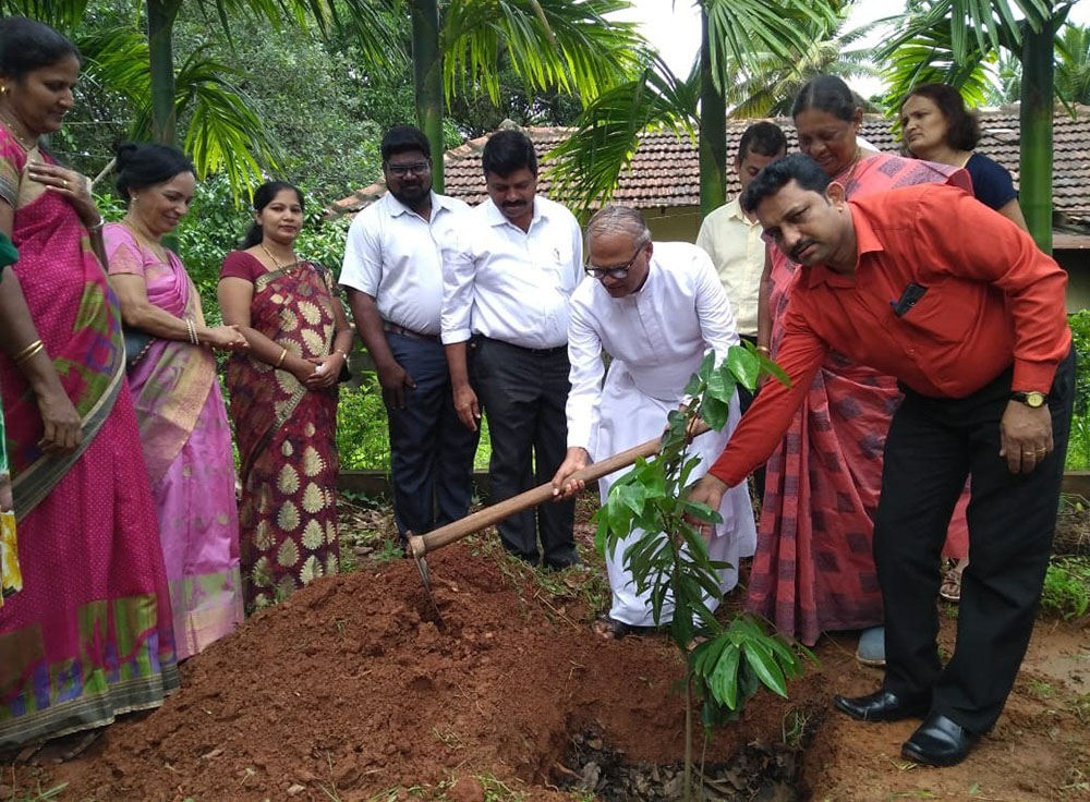 ಉಡುಪಿ: ಪರಿಸರ ಜಾಗೃತಿಗಾಗಿ 54 ಚರ್ಚ್‌ಗಳಲ್ಲಿ ಸಾಮೂಹಿಕ ವನಮಹೋತ್ಸವ