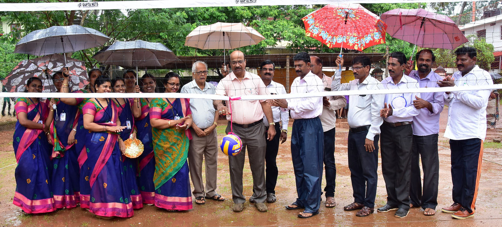 ಉಡುಪಿ ವೃತ್ತ ಮಟ್ಟದ ವಾಲಿಬಾಲ್ ಪಂದ್ಯಾಟಕ್ಕೆ ಚಾಲನೆ