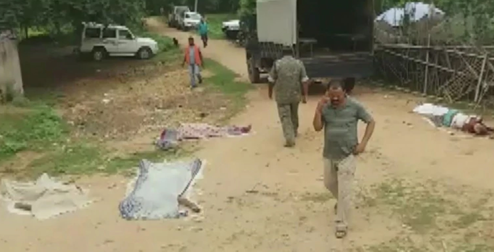 ವಾಮಾಚಾರದ ಆರೋಪ: ನಾಲ್ವರ ಥಳಿಸಿ, ಕತ್ತು ಕೊಯ್ದು ಹತ್ಯೆ