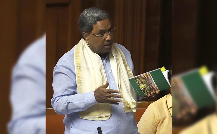 ರಾಜೀನಾಮೆ ನೀಡಿರುವ ಶಾಸಕರಿಗೆ ‘ವಿಪ್’ ನೀಡುವ ಅಧಿಕಾರವಿದೆ: ಸಿದ್ದರಾಮಯ್ಯ