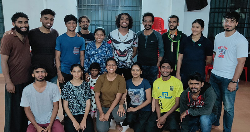 ಪಾದುವ ಕಾಲೇಜ್: ಪ್ರಾಥಮಿಕ ರಂಗ ತರಬೇತಿಯ ಪ್ರಾರಂಭ