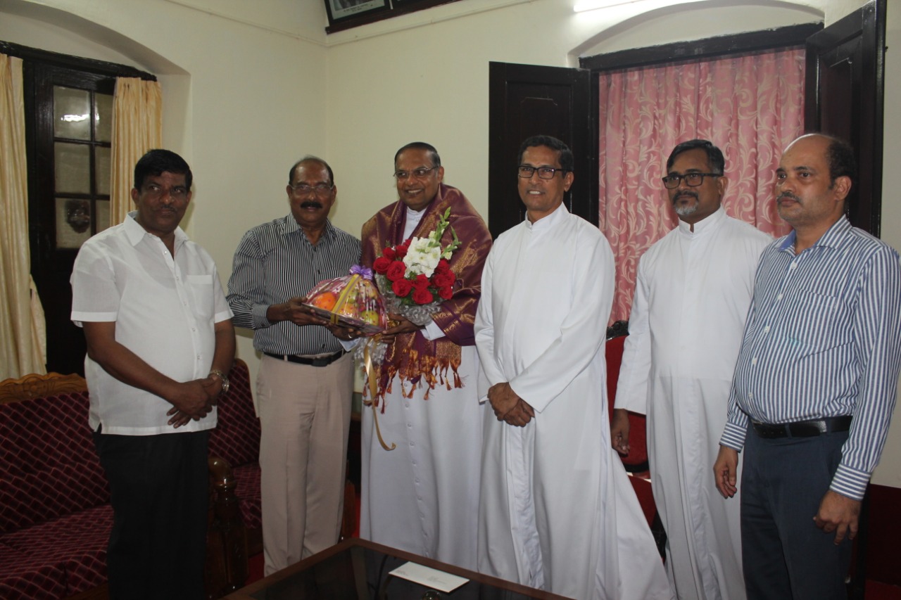 ಮಂಗಳೂರು: ರೆ.ಡಾ.ಪೀಟರ್ ಪೌಲ್ ಸಲ್ಡಾನರನ್ನು ಭೇಟಿಯಾದ ಜಿ.ಎ.ಬಾವ