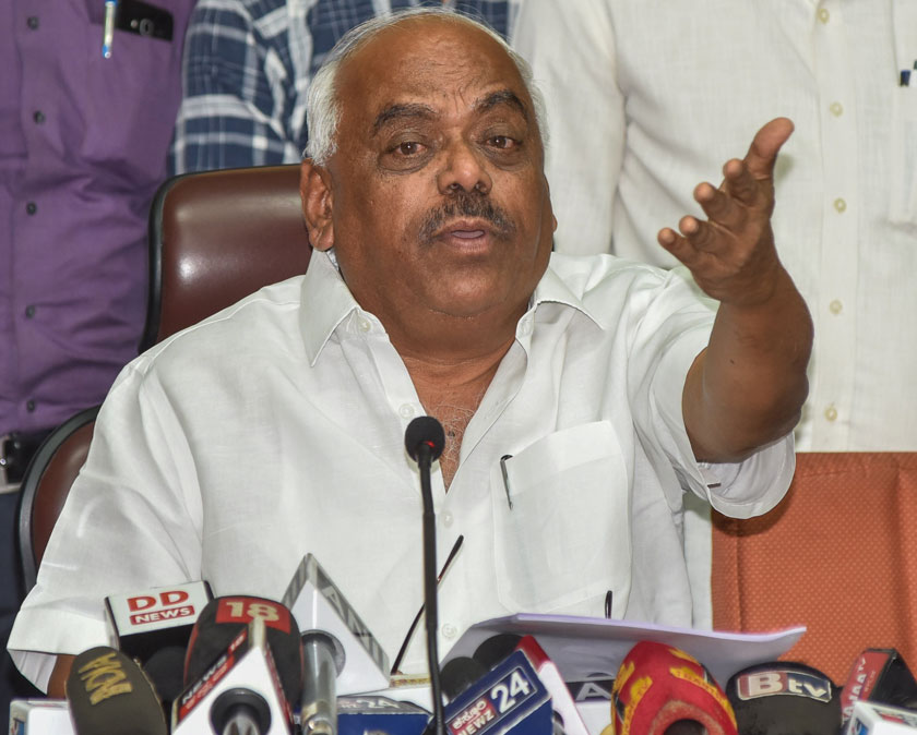 ಕಾನೂನು ಪ್ರಕಾರ ಶಾಸಕರ ಅನರ್ಹಗೊಳಿಸಿದ್ದೇನೆ: ಸ್ಪೀಕರ್