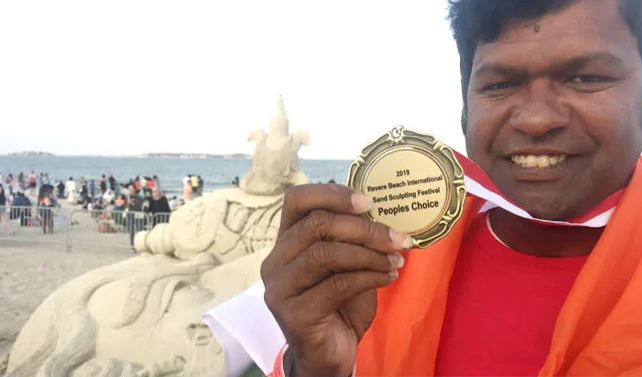 ಅಮೆರಿಕದಲ್ಲಿ ‘ಪೀಪಲ್ಸ್ ಚಾಯ್ಸ್’ ಪ್ರಶಸ್ತಿ ಗೆದ್ದ ಮರಳು ಶಿಲ್ಪ ಕಲಾವಿದ ಪಟ್ನಾಯಕ್