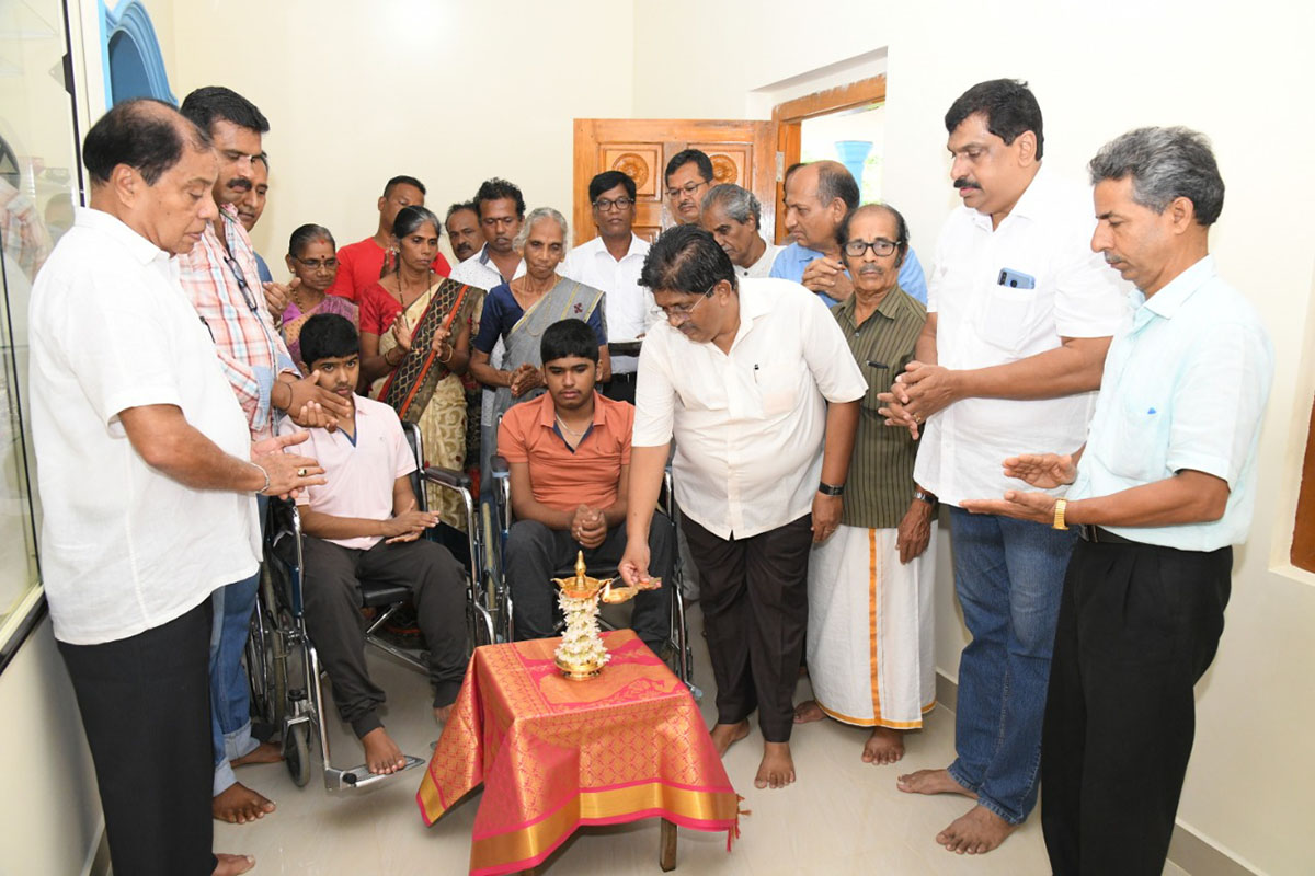 ಉಳ್ಳವರು ಇಲ್ಲದವರಿಗೆ ನೀಡುವುದೇ ದೊಡ್ಡ ಧರ್ಮ: ಜಿ.ಶಂಕರ್