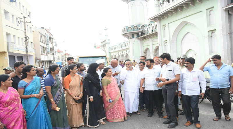 ಎರಡನೇ ದಿನವೂ ಮುಂದುವರೆದ ಸಚಿವ ಜಿ.ಟಿ.ದೇವೇಗೌಡರ ನಗರ ಪ್ರದಕ್ಷಿಣೆ