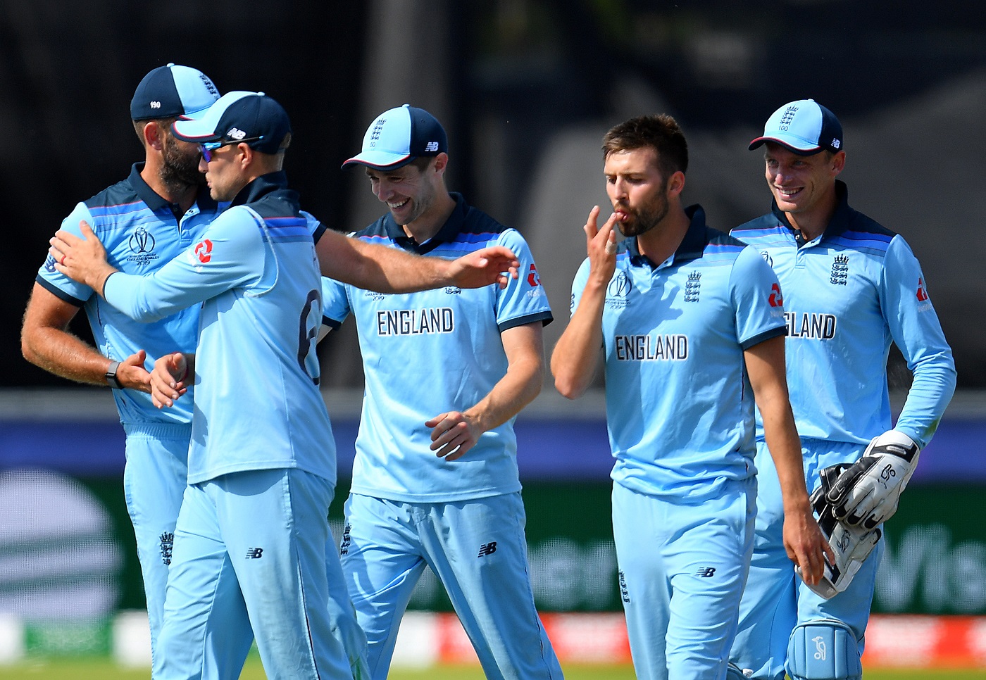 ವಿಶ್ವಕಪ್: ಇಂಗ್ಲೆಂಡ್ ಸೆಮಿ ಫೈನಲ್‌ಗೆ