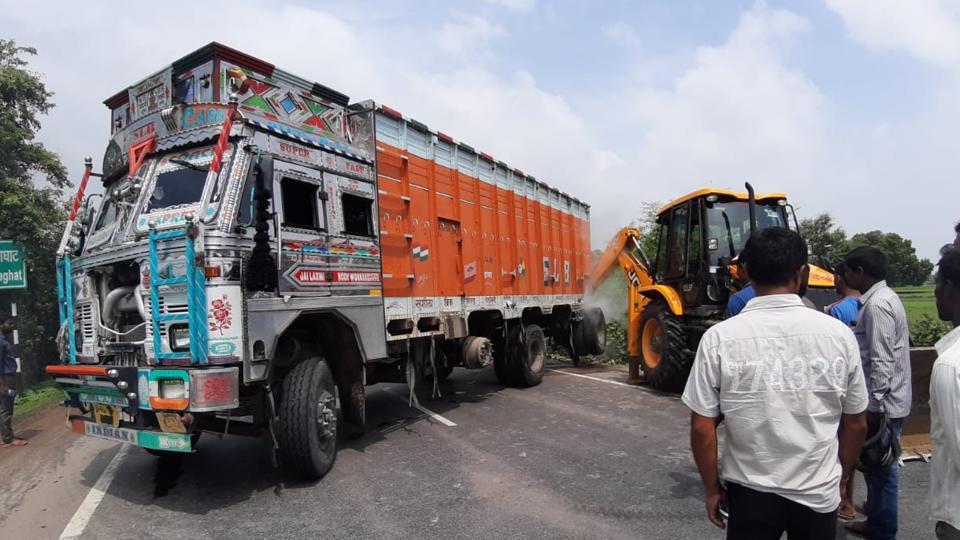 ಉನ್ನಾವೊ ಅತ್ಯಾಚಾರ ಸಂತ್ರಸ್ತೆಯ ಕಾರು ಅಪಘಾತ: ಪ್ರತ್ಯಕ್ಷದರ್ಶಿ ಹೇಳಿದ್ದೇನು ಗೊತ್ತಾ ?