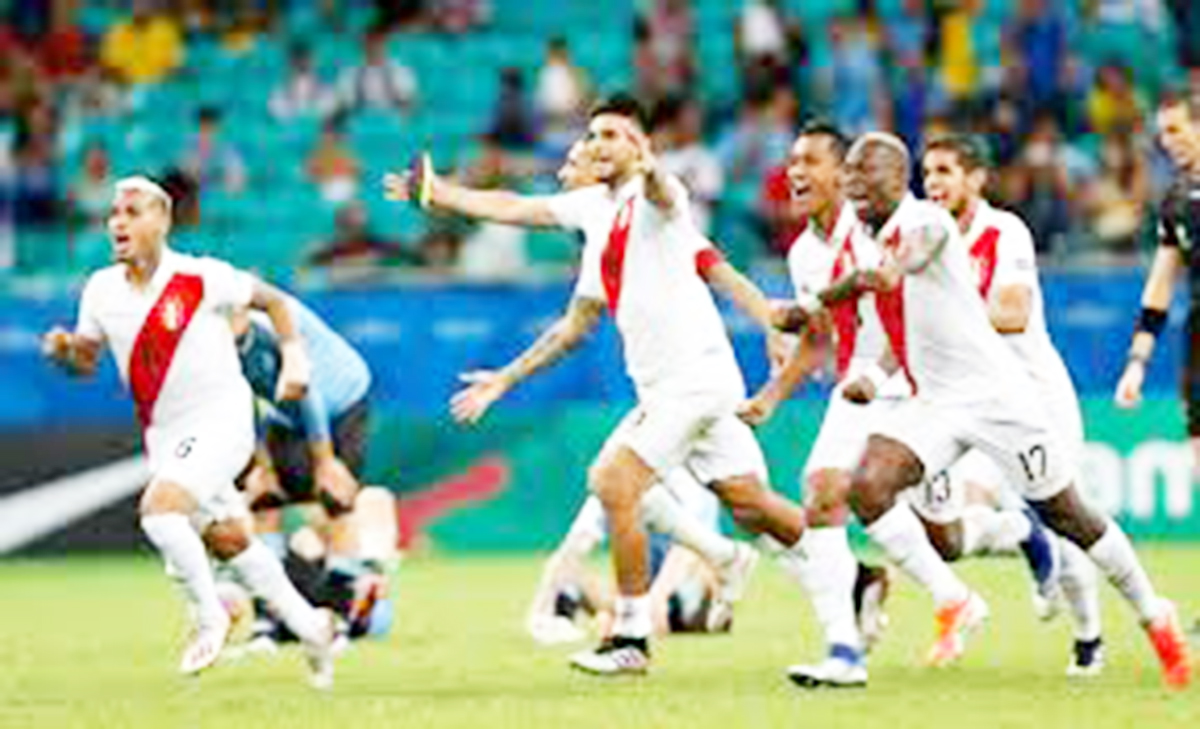 ಚಾಂಪಿಯನ್ ಚಿಲಿಗೆ ಸೋಲುಣಿಸಿದ ಪೆರು ಫೈನಲ್ ಗೆ ಚಾಂಪಿಯನ್ ಚಿಲಿಗೆ ಸೋಲುಣಿಸಿದ ಪೆರು ಫೈನಲ್ ಗೆ