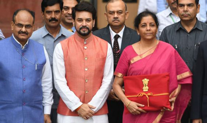 ಕೇಂದ್ರ ಬಜೆಟ್: ರಾಜ್ಯ ರಾಜಕೀಯ ನಾಯಕರು, ಗಣ್ಯರು ಪ್ರತಿಕ್ರಿಯಿಸಿದ್ದು ಹೀಗೆ...