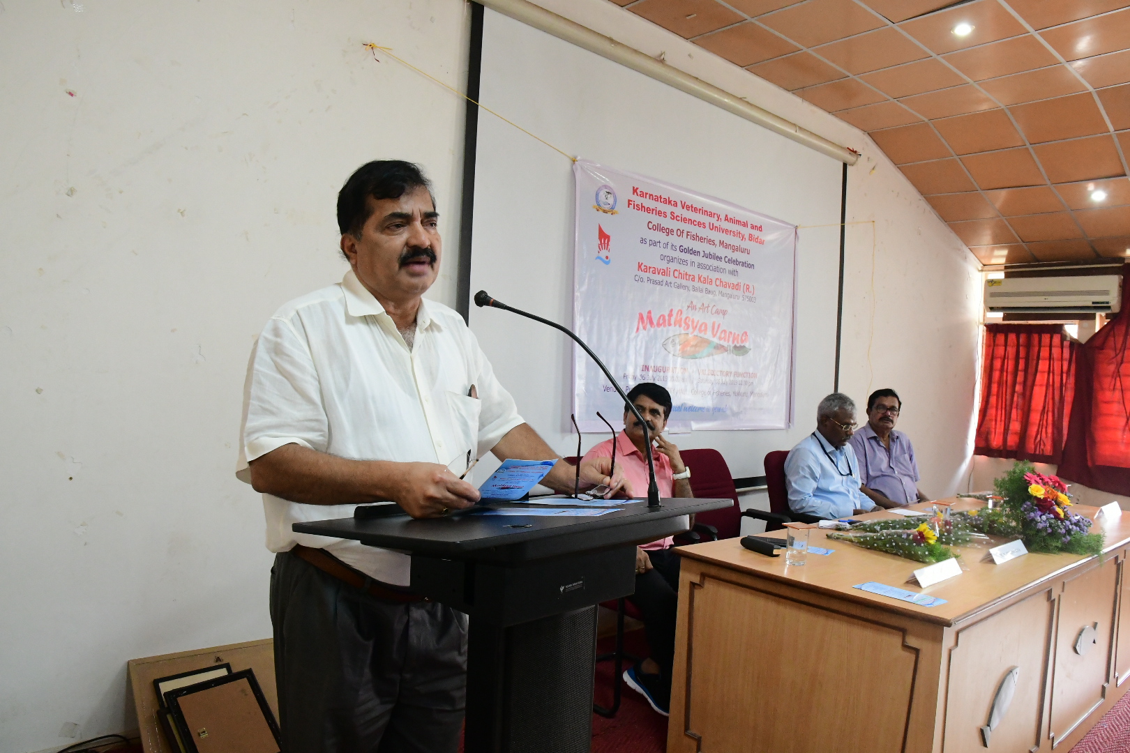 ಕಲೆಯ ಮೂಲಕ ಮನಸ್ಸು ಕಟ್ಟುವ ಕೆಲಸ ಆಗಲಿ-ಡಾ.ಮೋಹನ್ ಆಳ್ವ