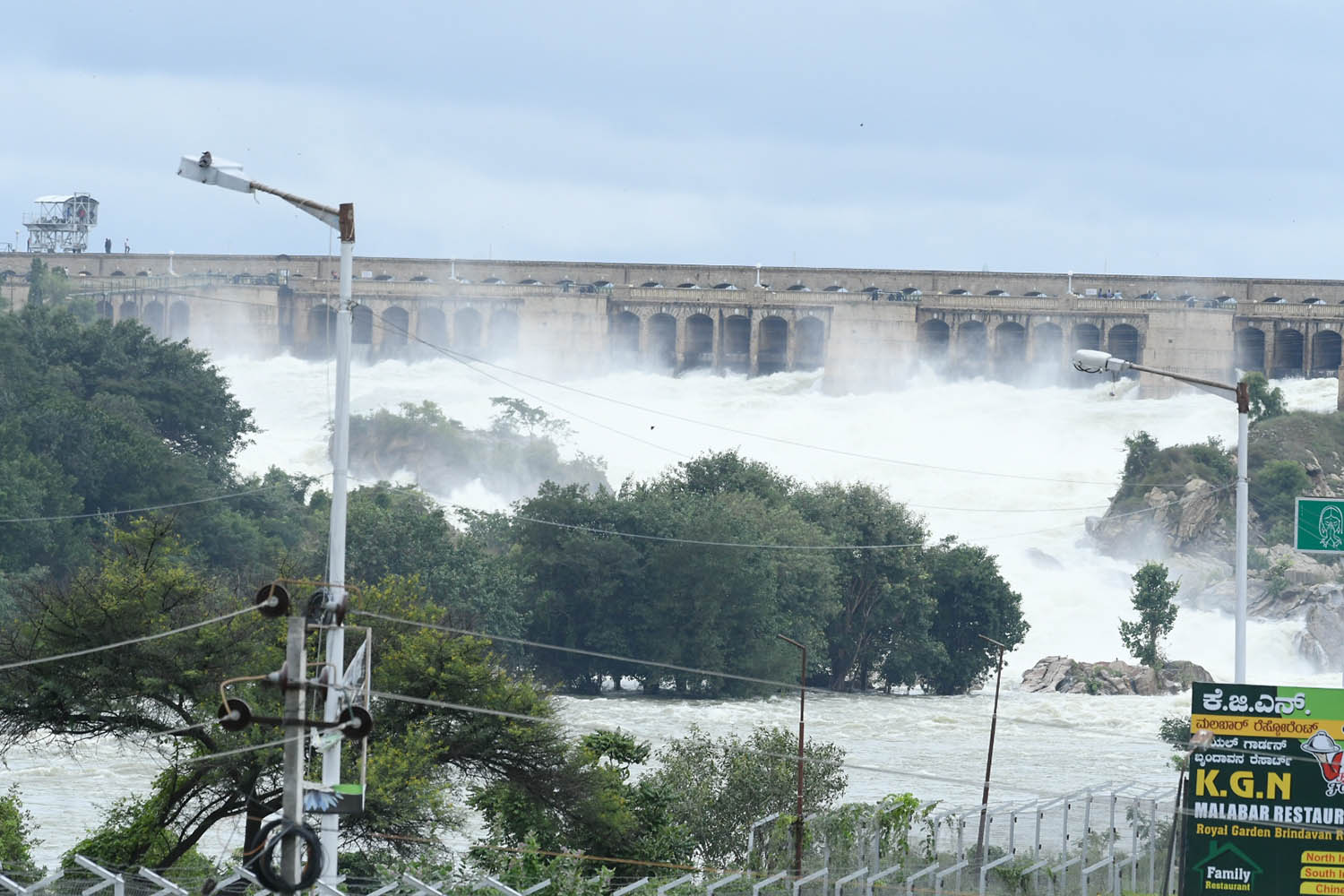 ಪ್ರವಾಹ ಪೀಡಿತರ ಪುನರ್‌ವಸತಿಗೆ ಎಷ್ಟೇ ಖರ್ಚಾದರು ಅಗತ್ಯ ಕ್ರಮ: ಸಿಎಂ ಯಡಿಯೂರಪ್ಪ
