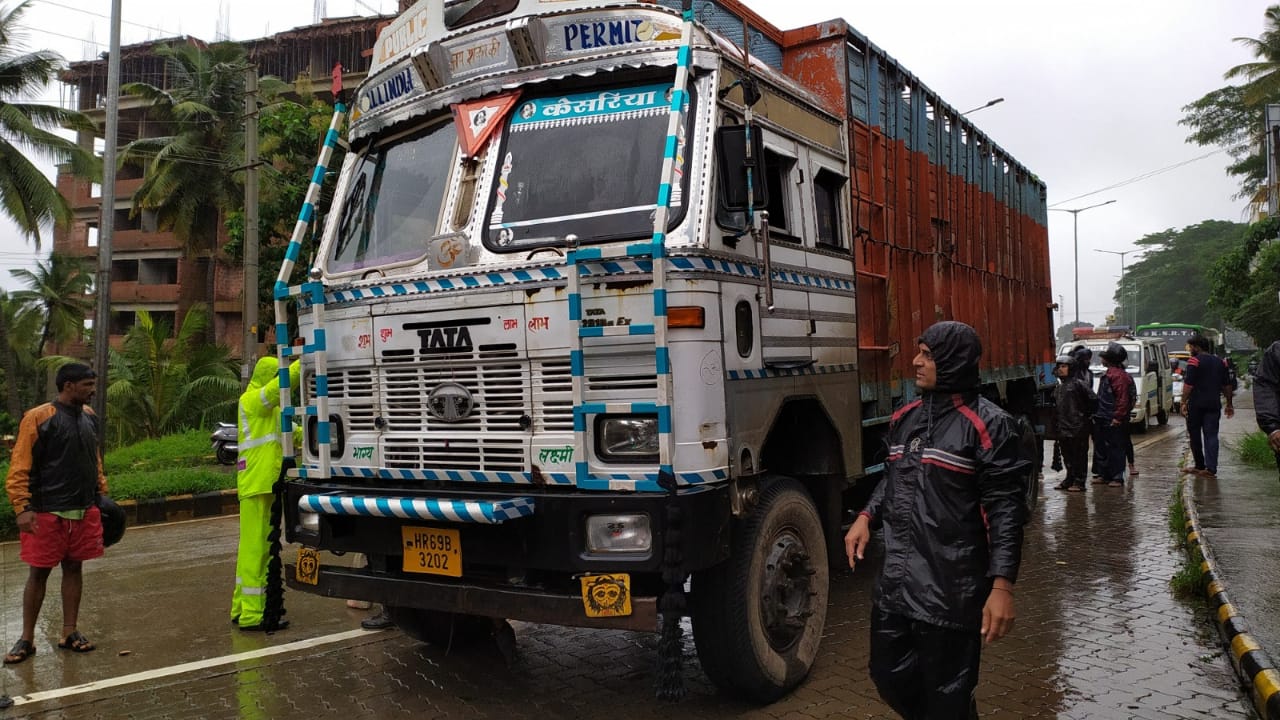 ಅಕ್ರಮ ಜಾನುವಾರು ಸಾಗಾಟದ ಆರೋಪ: ನಾಲ್ವರ ಬಂಧನ